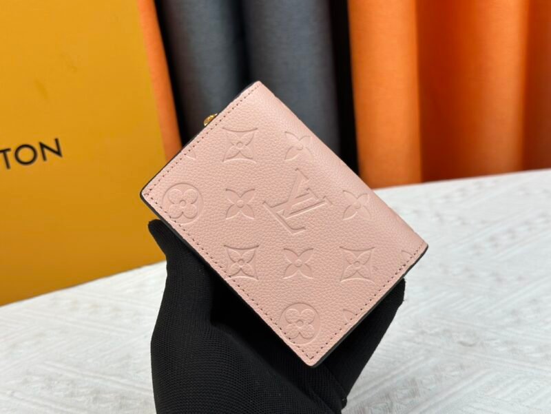 Cartera Clea Louis Vuitton - Imagen 2