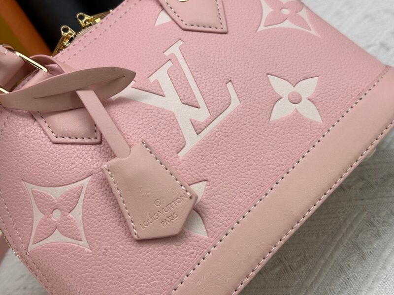 Bolso Alma BB Louis Vuitton - Imagen 6
