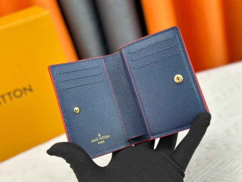 Cartera Clea Louis Vuitton - Imagen 6