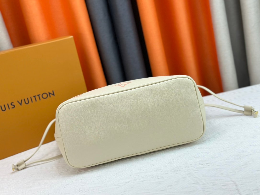 Bolso Neverfull MM Louis Vuitton - Imagen 4