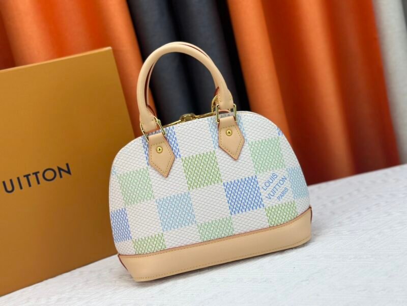 Bolso Alma BB Louis Vuitton - Imagen 4