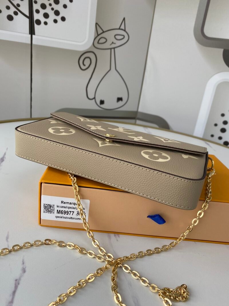 Cartera de mano Félicie Louis Vuitton - Imagen 3
