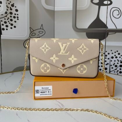 Cartera de mano Félicie Louis Vuitton