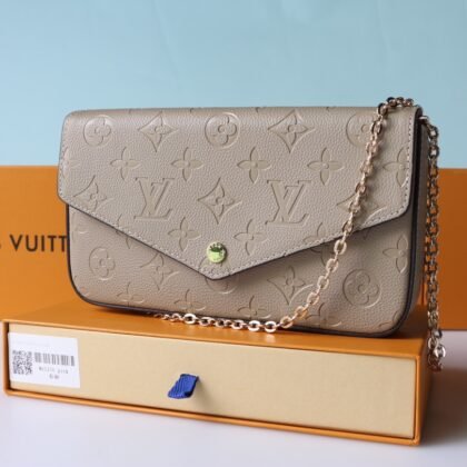 Cartera de mano Félicie Louis Vuitton