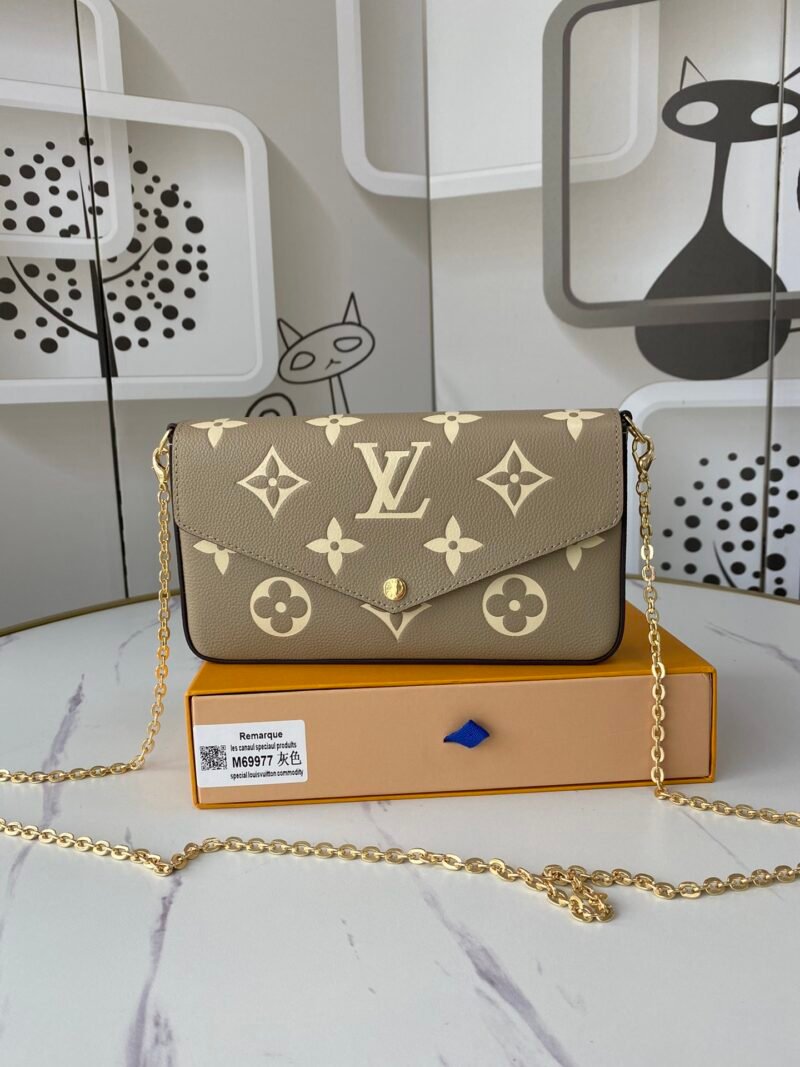 Cartera de mano Félicie Louis Vuitton