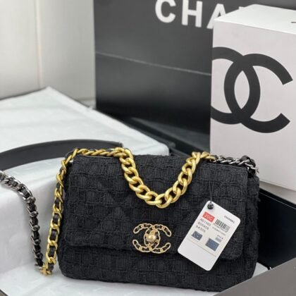 Bolso Chanel 19