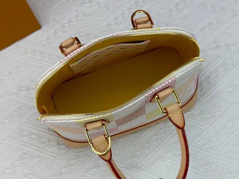 Bolso Alma BB Louis Vuitton - Imagen 8