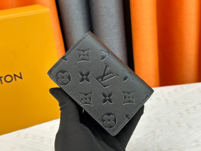 Cartera Clea Louis Vuitton - Imagen 2