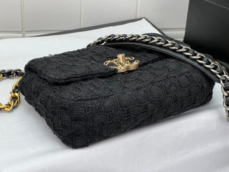 Bolso Chanel 19 - Imagen 4