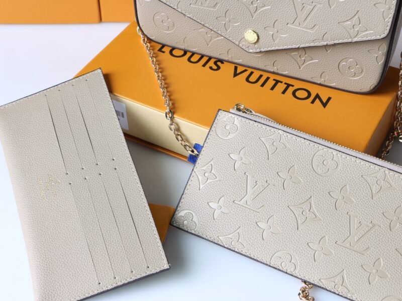 Cartera de mano Félicie Louis Vuitton - Imagen 4