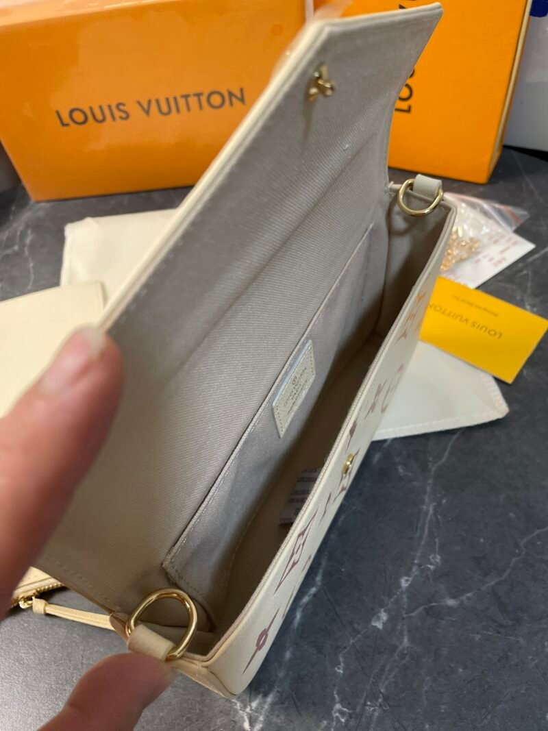 Cartera de mano Félicie Louis Vuitton - Imagen 5