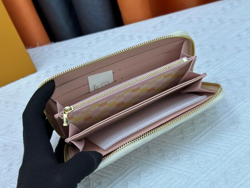 Cartera Zippy Louis Vuitton - Imagen 6