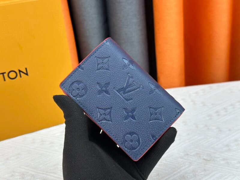 Cartera Clea Louis Vuitton - Imagen 2