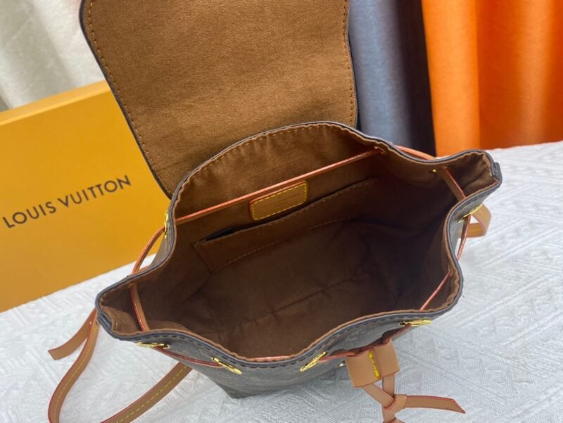 MOCHILA MONTSOURIS BB Louis Vuitton - Imagen 8