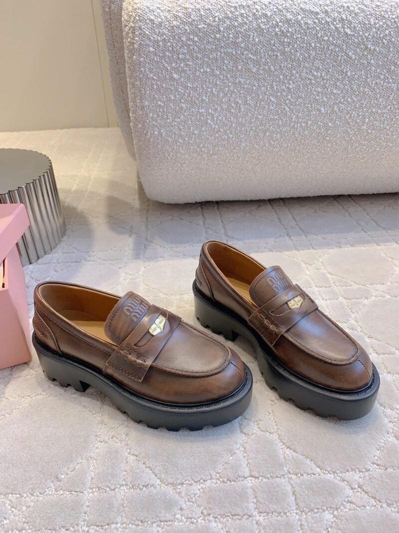 Mocasines de piel Miu Miu - Imagen 3