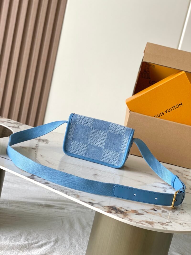 Cartera Bosphore Wearable Louis Vuitton - Imagen 3