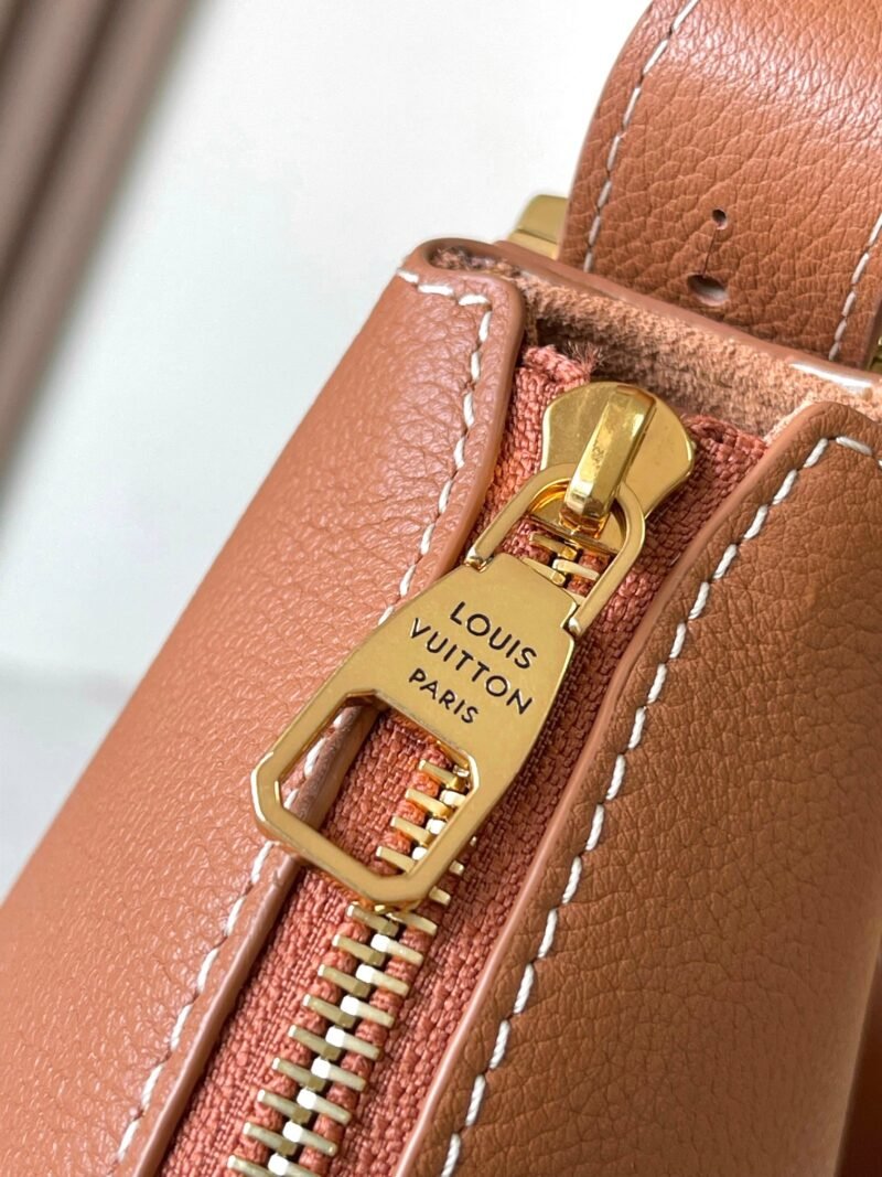Bolso Low Key Cookie MM Louis Vuitton - Imagen 6