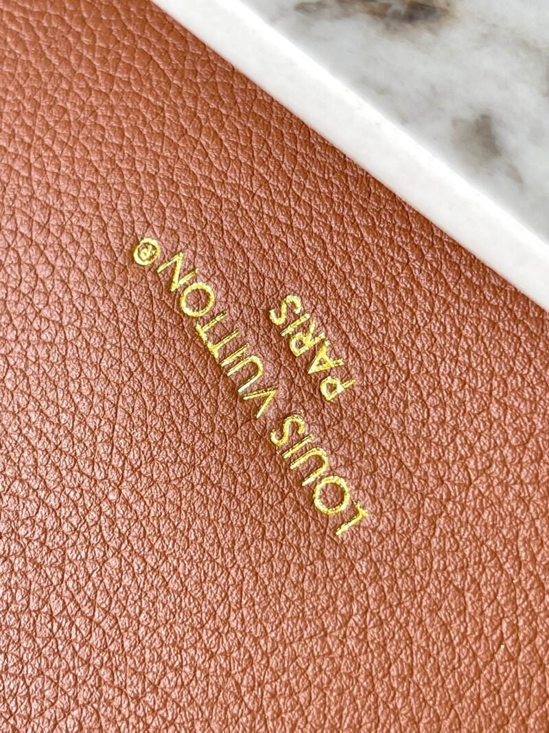 Bolso Low Key Cookie MM Louis Vuitton - Imagen 5