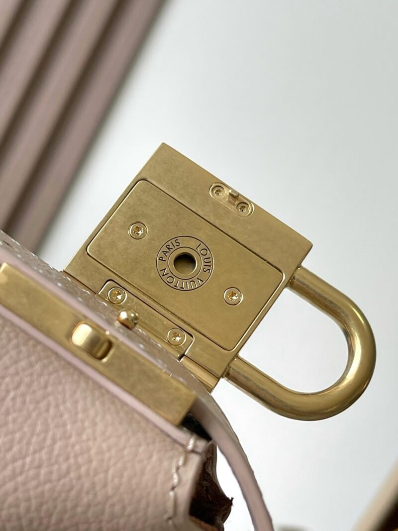 Bolso Low Key Cookie MM Louis Vuitton - Imagen 7