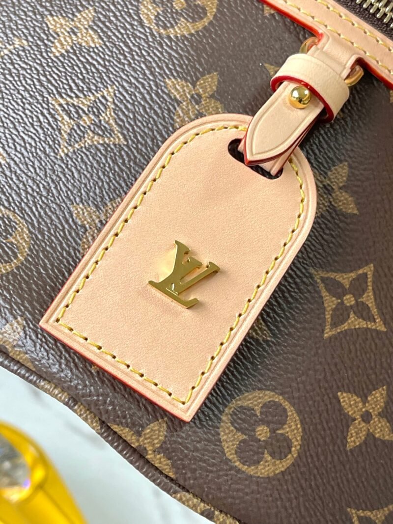 Riñonera High Rise Louis Vuitton - Imagen 8