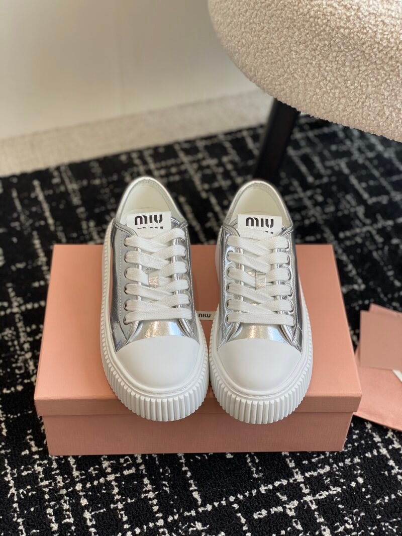 Zapatillas en piel Miu Miu - Imagen 4