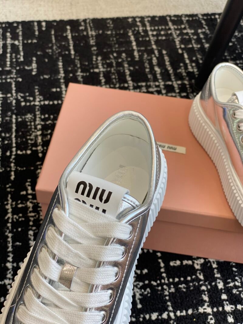 Zapatillas en piel Miu Miu - Imagen 7