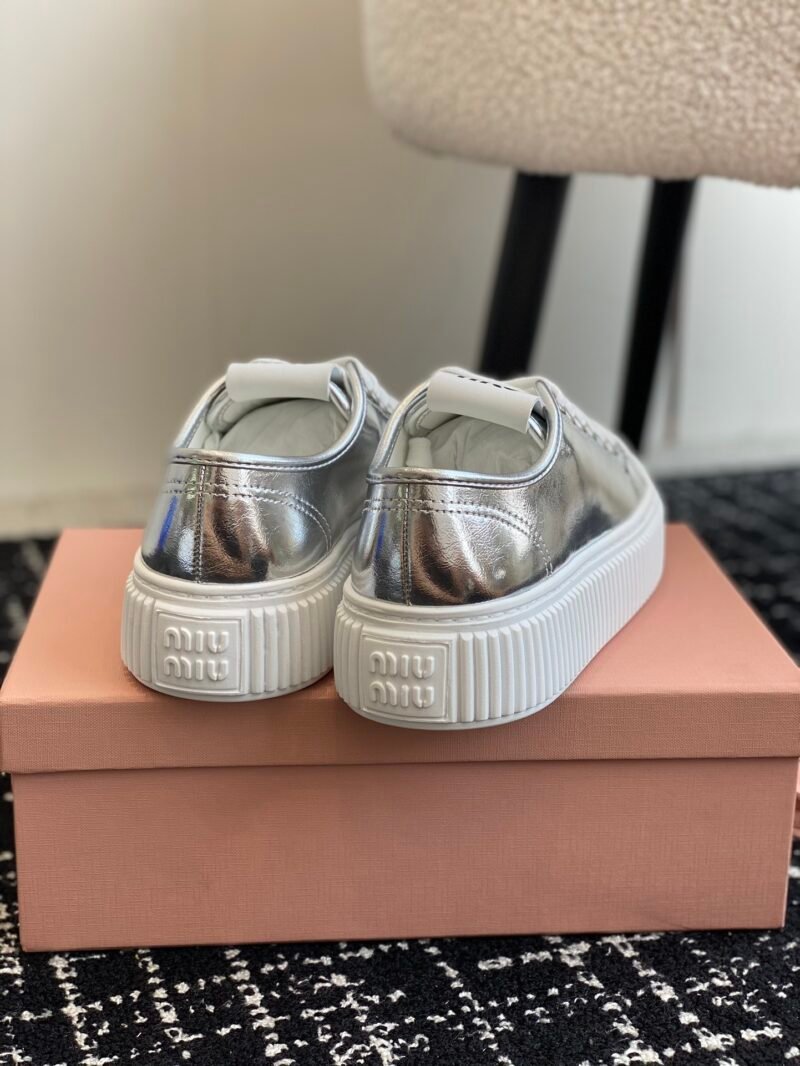 Zapatillas en piel Miu Miu - Imagen 8