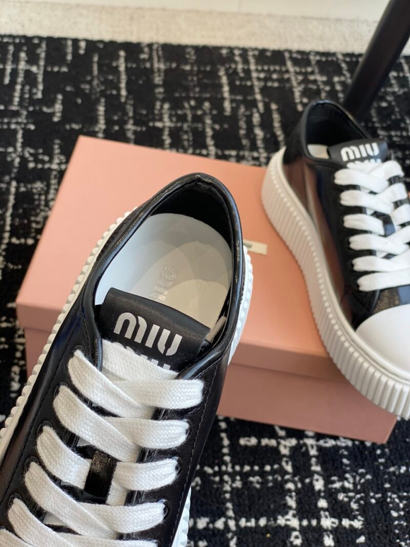 Zapatillas en piel Miu Miu - Imagen 7