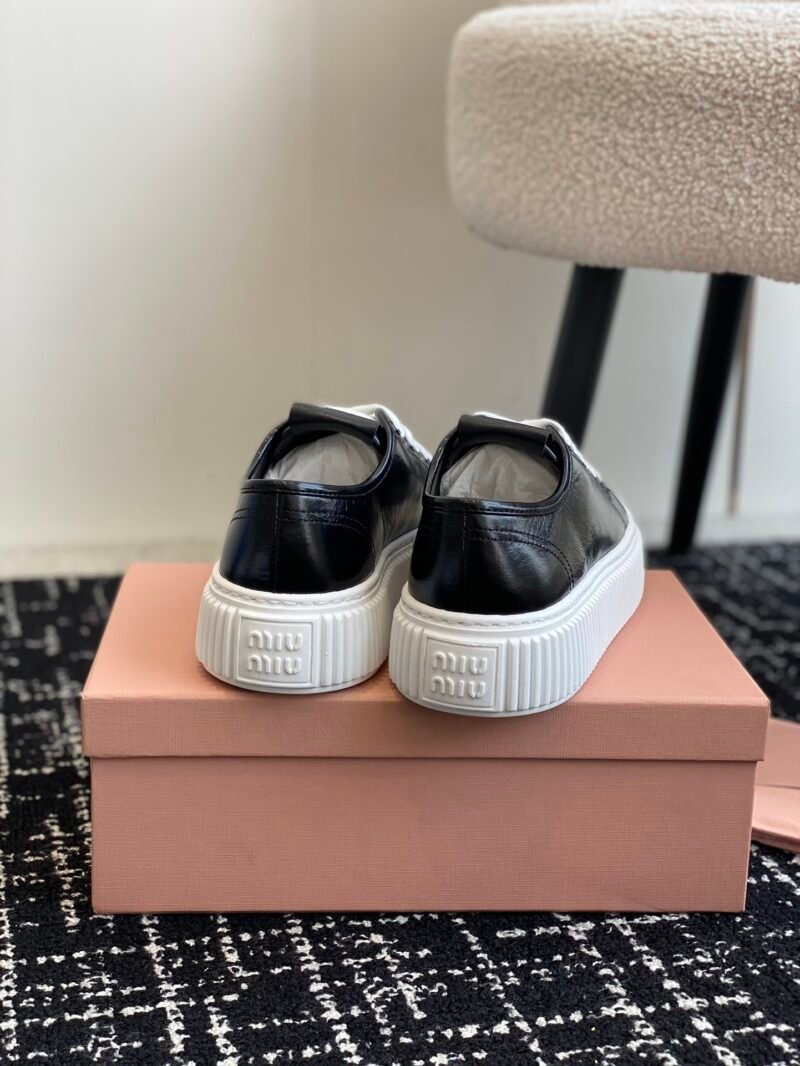 Zapatillas en piel Miu Miu - Imagen 8