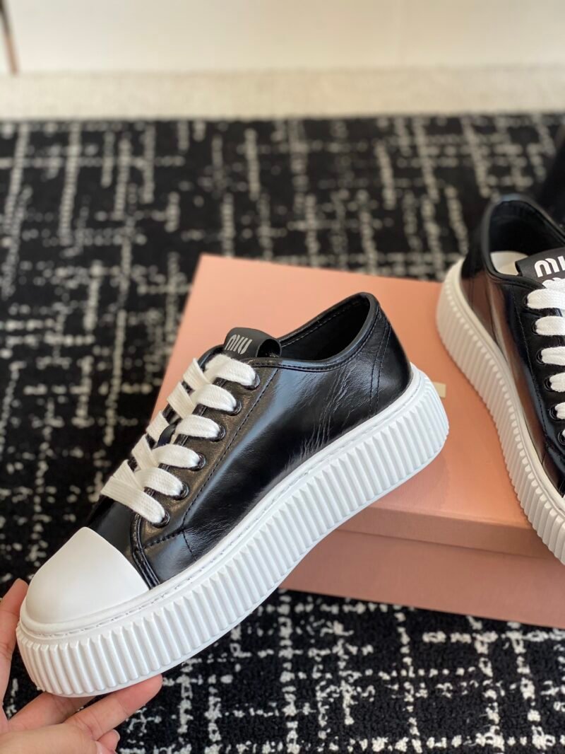 Zapatillas en piel Miu Miu - Imagen 3