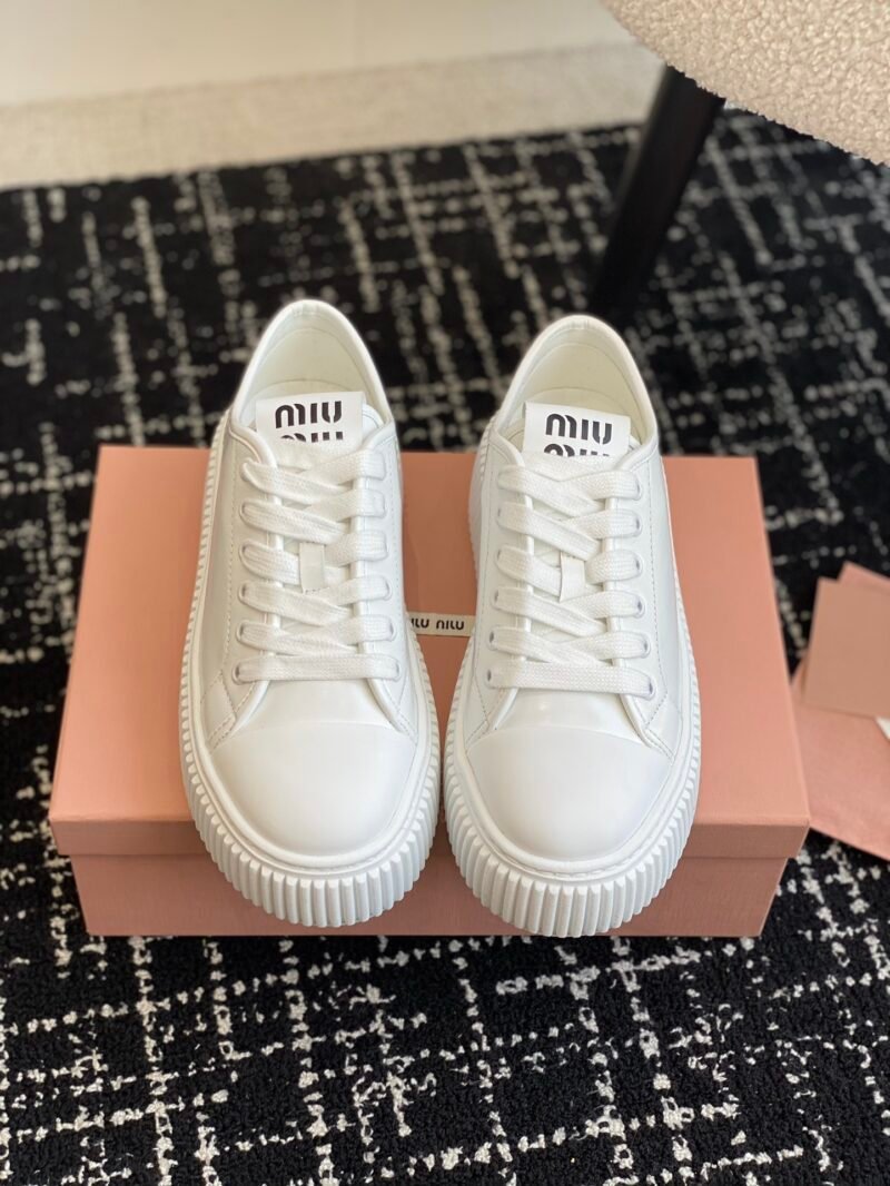 Zapatillas en piel Miu Miu - Imagen 6