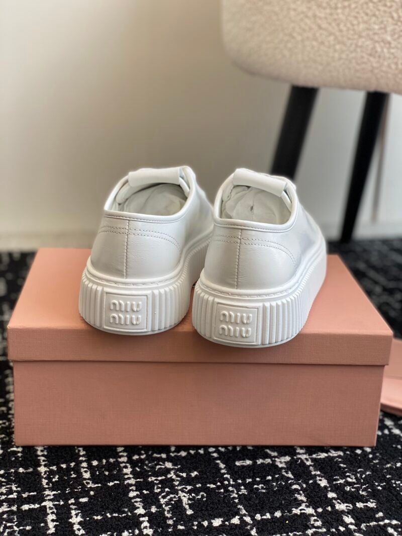 Zapatillas en piel Miu Miu - Imagen 8