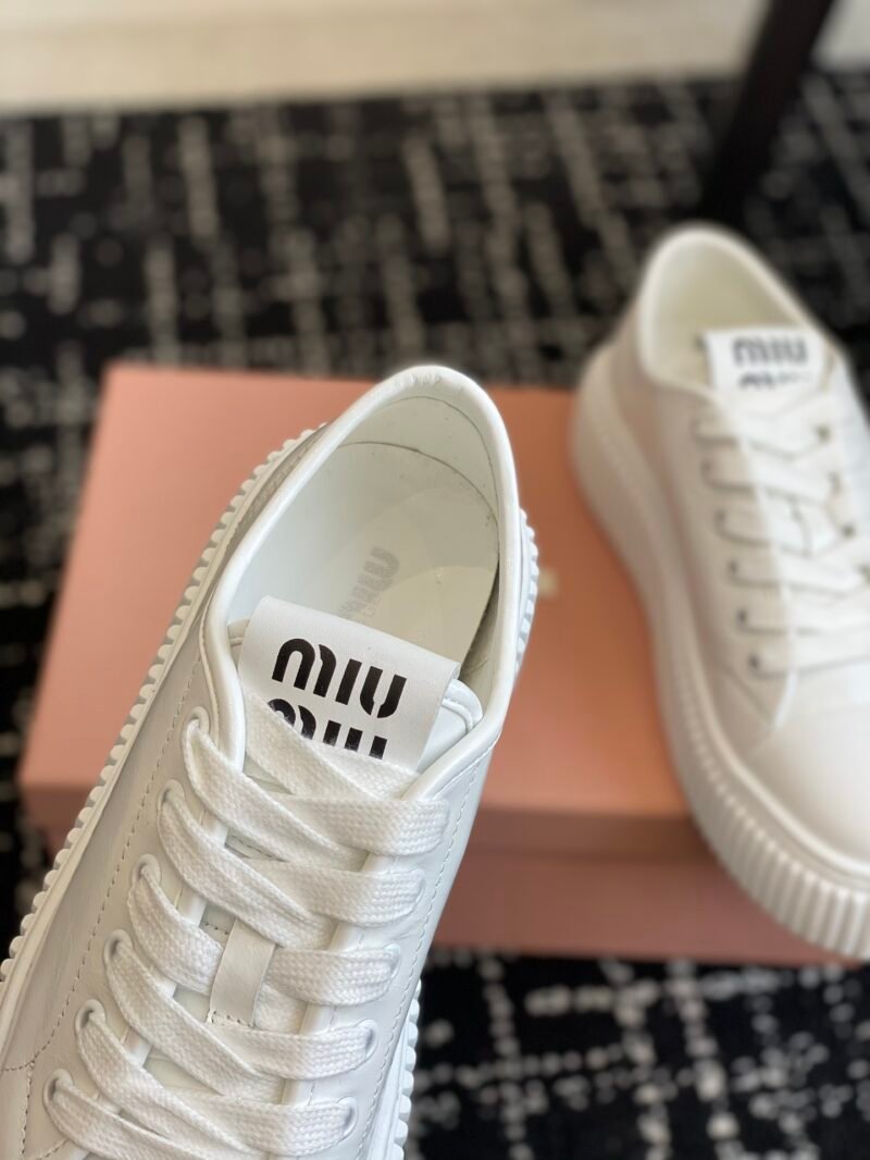 Zapatillas en piel Miu Miu - Imagen 7