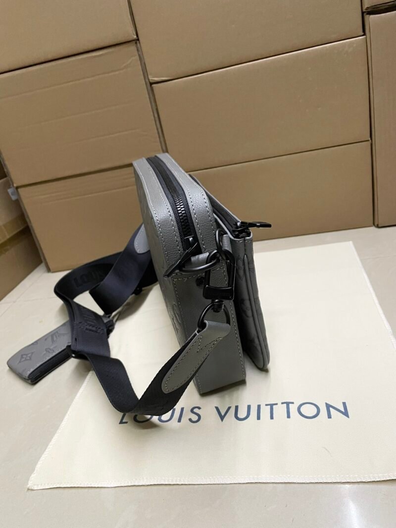 Bolso Trio Messenger Louis Vuitton - Imagen 3