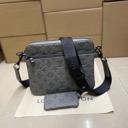 Bolso Trio Messenger Louis Vuitton