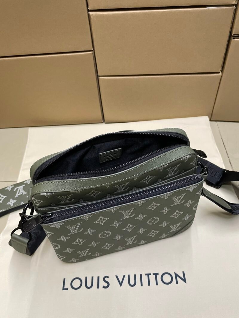 Bolso Trio Messenger Louis Vuitton - Imagen 8