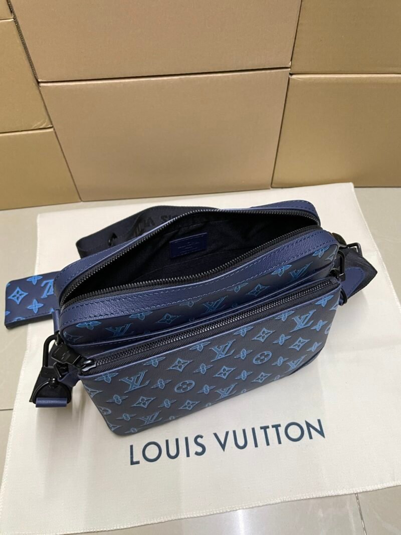 Bolso Trio Messenger Louis Vuitton - Imagen 8
