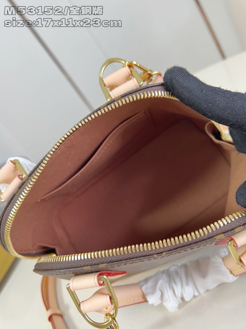 Bolso Alma BB Louis Vuitton - Imagen 12