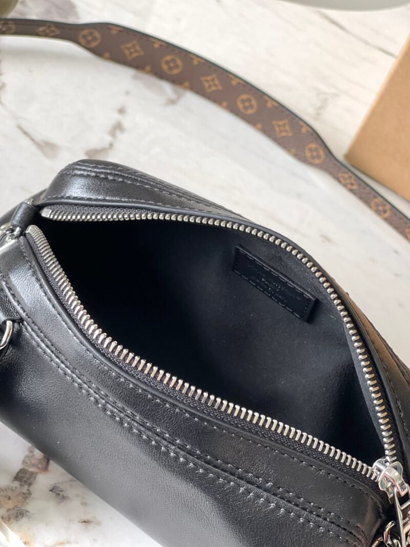 Bolso Pochette Vibe Louis Vuitton - Imagen 12