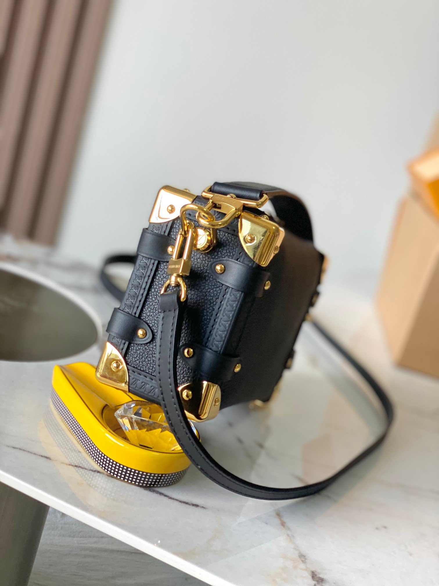 Bolso Side Trunk PM Louis Vuitton - Imagen 2