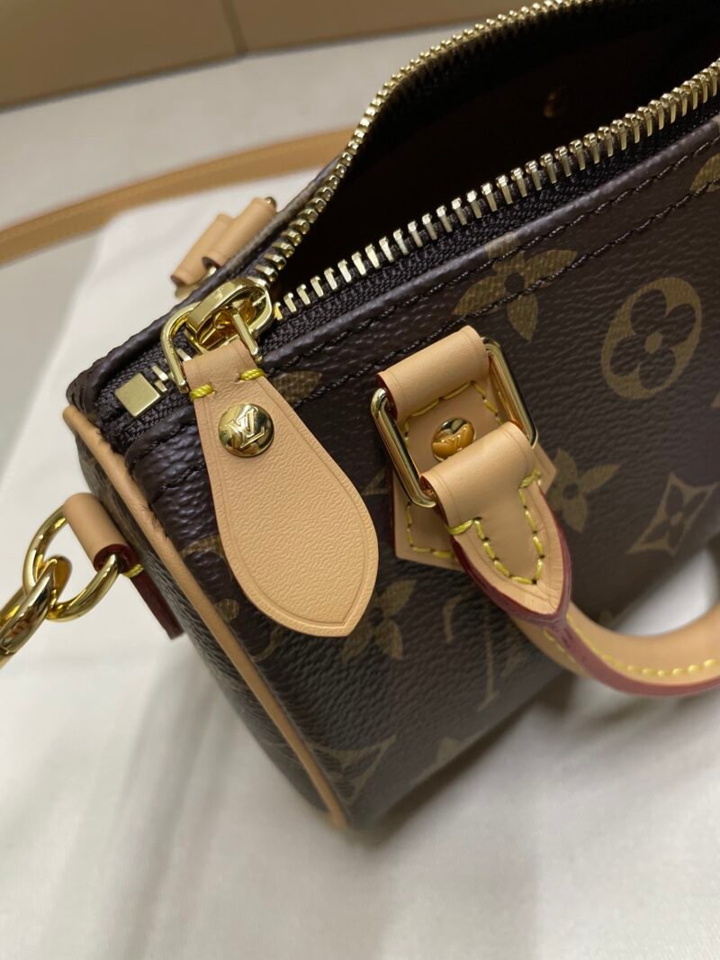 Bolso Nano Speedy Louis Vuitton - Imagen 6