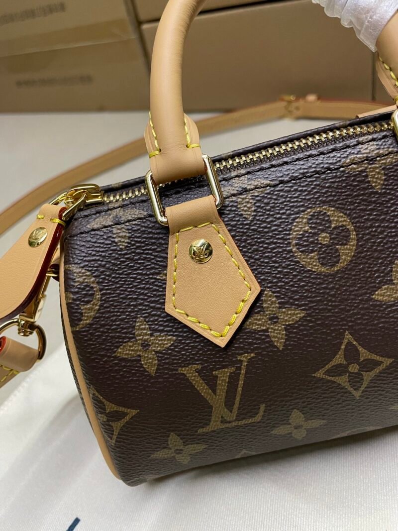 Bolso Nano Speedy Louis Vuitton - Imagen 5