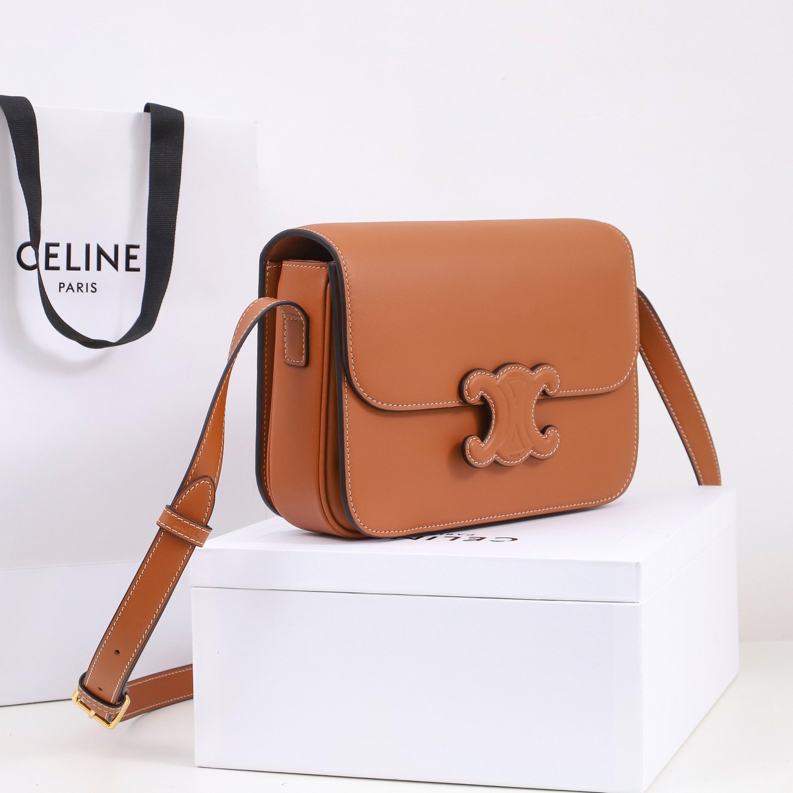 Bolso Triomphe Classique Celine - Imagen 2