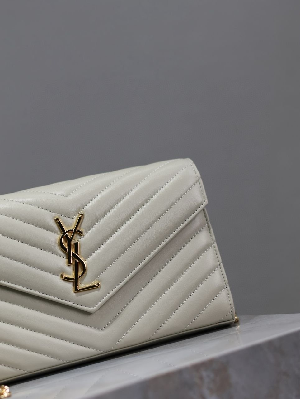 Cartera con cadena Cassandre YSL - Imagen 3