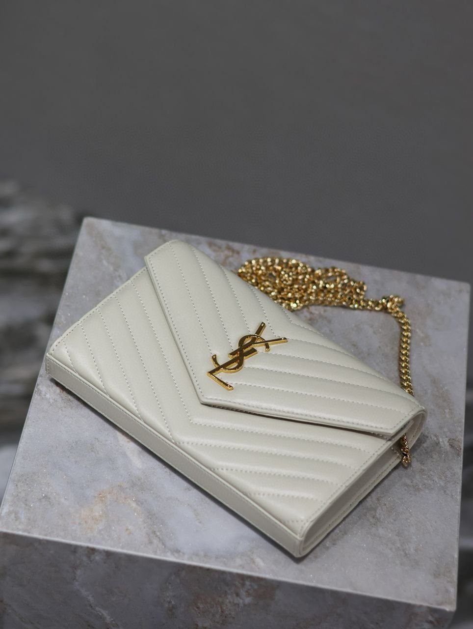 Cartera con cadena Cassandre YSL - Imagen 6
