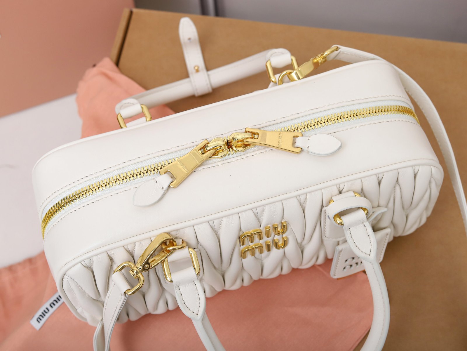 Bolso Arcadie de napa Matelassé Miu Miu - Imagen 8