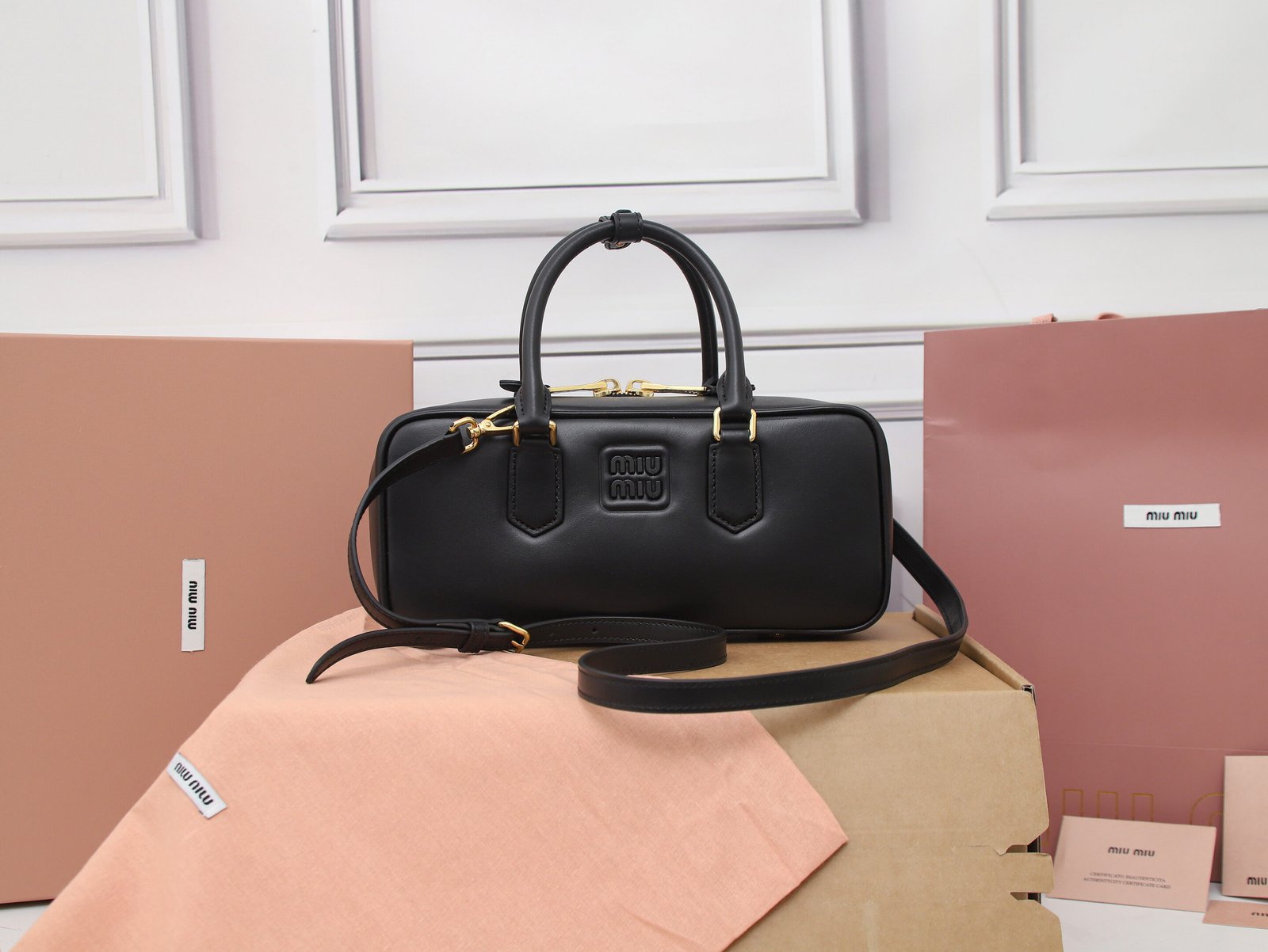 Bolso Arcadie de piel Miu Miu