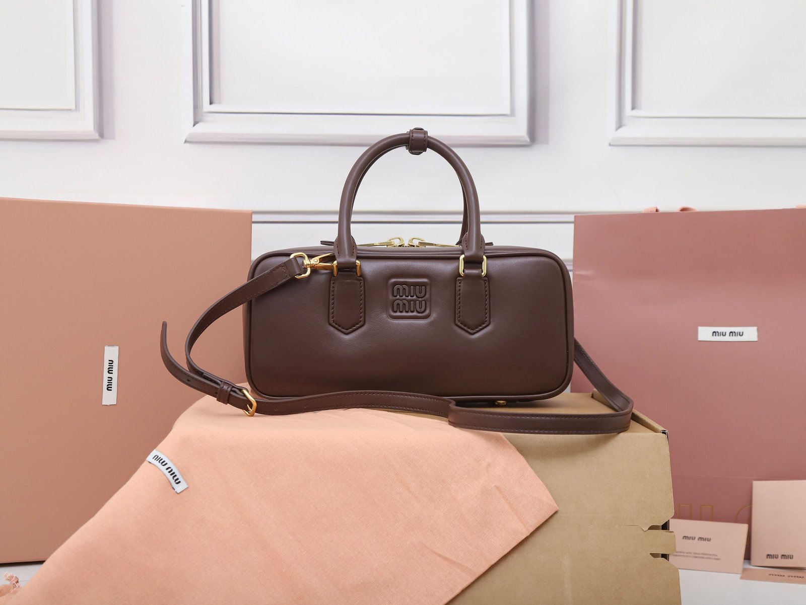 Bolso Arcadie de piel Miu Miu