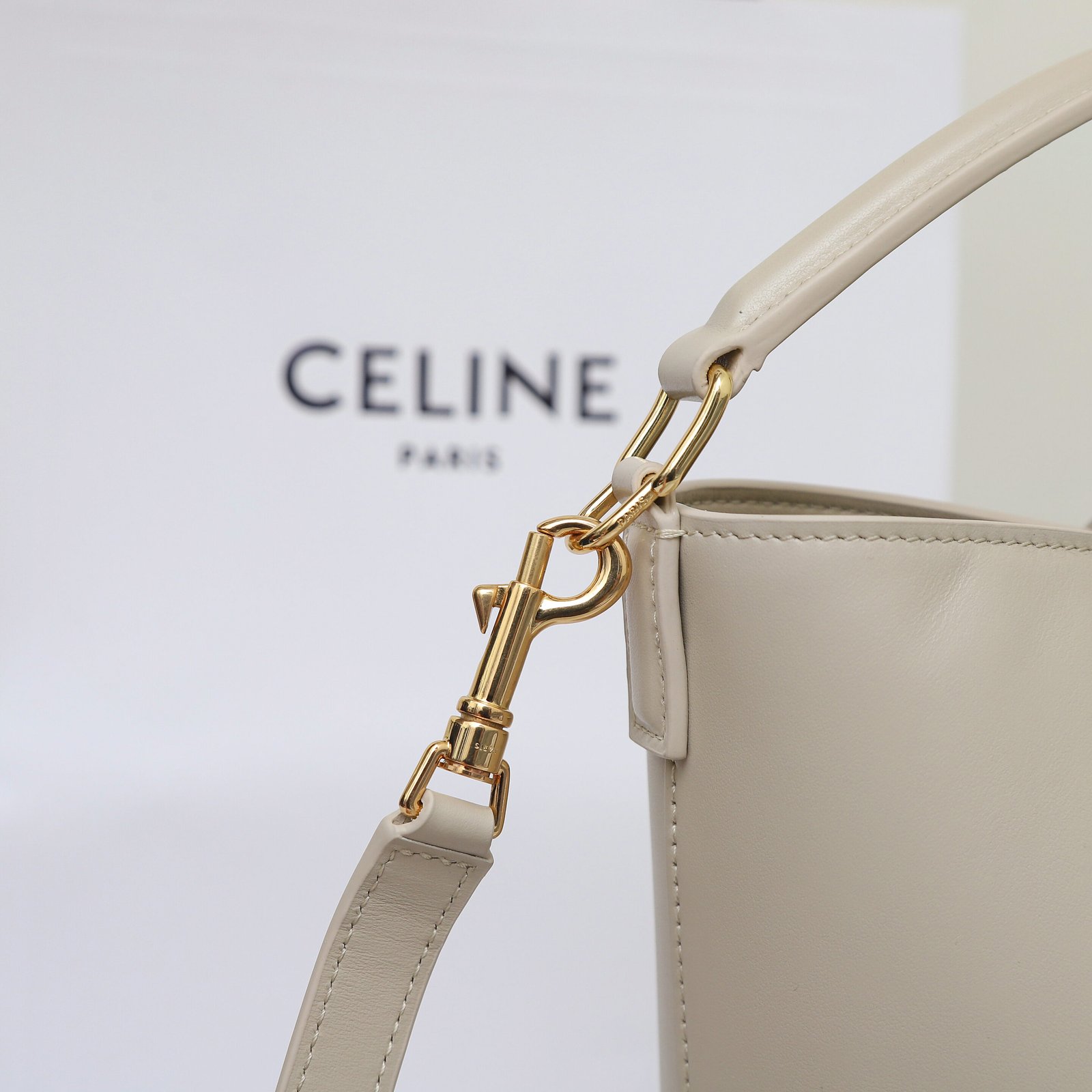 Bolso Cubo Pequeño Louise Celine - Imagen 7