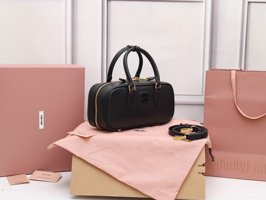 Bolso Arcadie de piel Miu Miu - Imagen 2